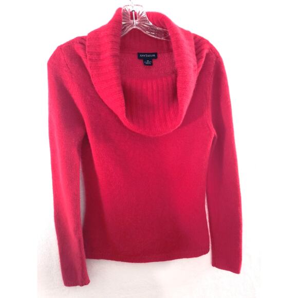 Ann Taylor Cashmere Sweater Women's Size M  Red Long Sleeve Cowl Neck Pullover - Picture 3 of 12
